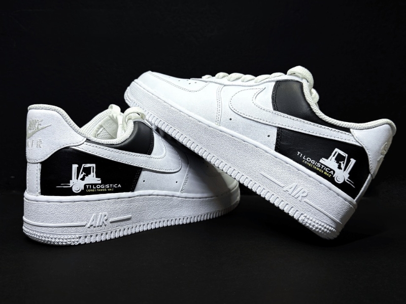 Diseños corporativos - zapatillas personalizadas para empresas